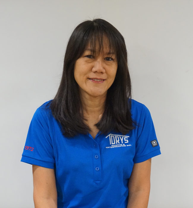 Valerie Tamamoto / Assistant Bookkeeper